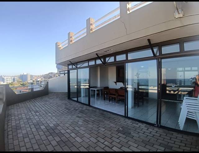 3 BEDROOM APARTMENT FOR SALE IN MANABA BEACH